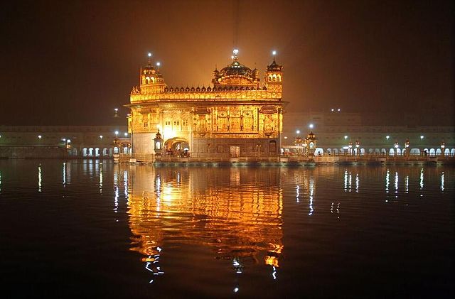 File:Amritsar-golden-temple-00.JPG