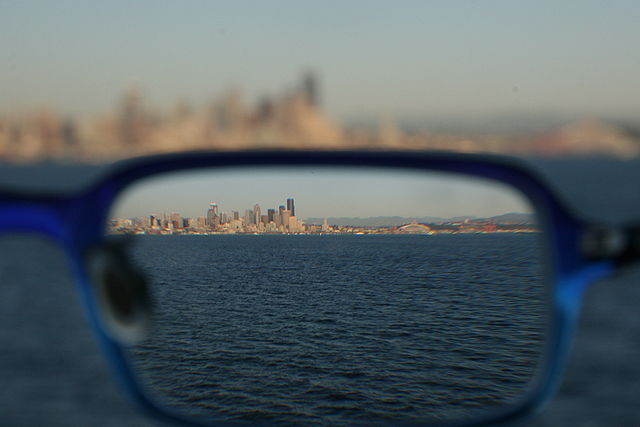 File:Refraction through glasses 090306.jpg