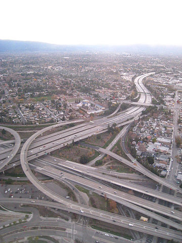 File:San Jose Freeway Interchange.jpg
