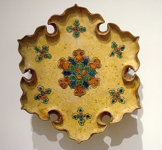 File:Plat à offrandes Chine Musée Guimet 2418 3.jpg