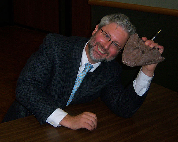 File:Neil Shubin.jpg