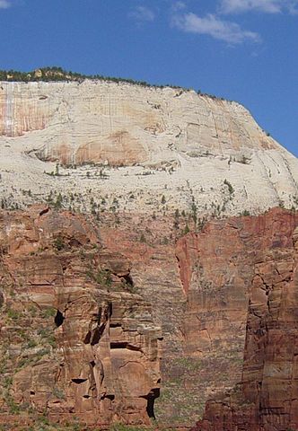 File:Navajo Sandstone seen from Hidden Canyon Trail.jpg