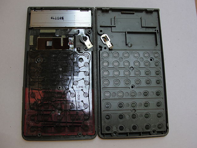 File:Casio fx-992VB interior both aa1.JPG
