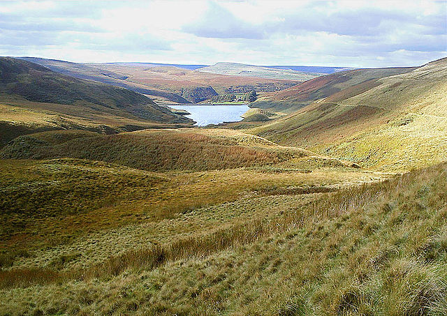 File:Pennine scenery.jpg