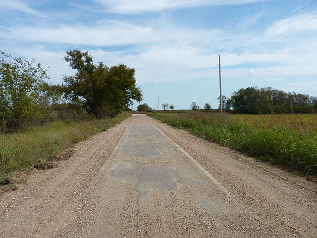 File:Sidewalk Highway.jpg