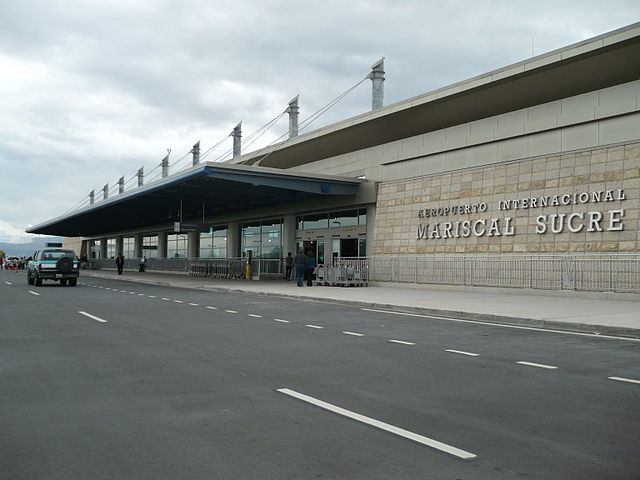 File:Acceso NAIQ.JPG