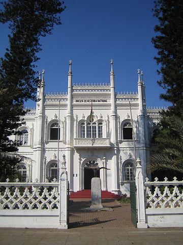 File:Museu de História Natural.jpg