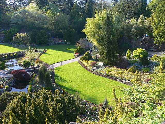 File:Queen Elizabeth Park.jpg