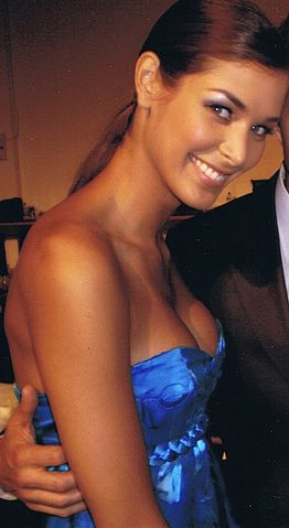 File:Dayana Mendoza @ Miami Fashion Week 2009.jpg