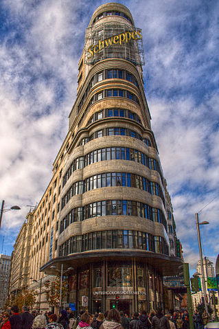File:Edificio Carri&oacute;n (Madrid) 03.jpg