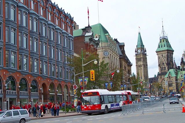 File:Ottawa Elgin Street at Queen.jpg