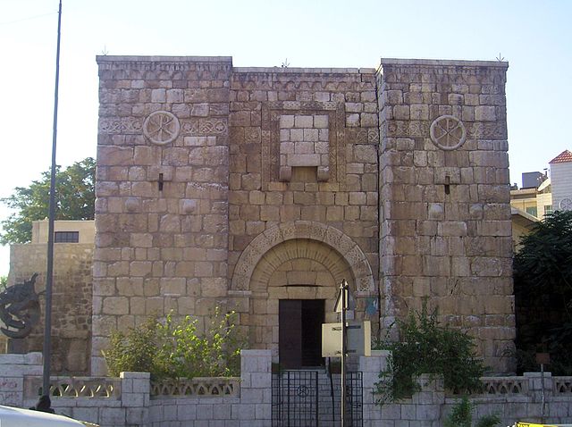 File:Damascus-Bab Kisan.jpg