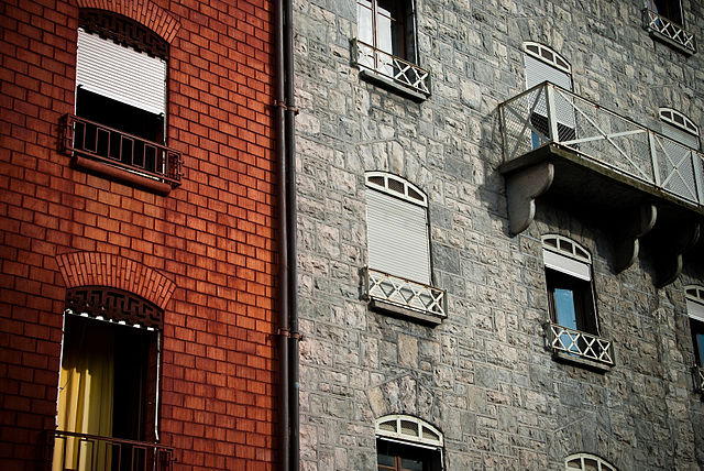 File:Geneva - Quartier des Grottes.jpg