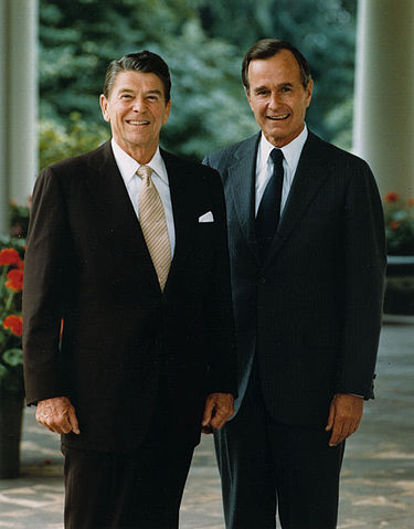 File:Official portrait of President Reagan and Vice President Bush 1981.jpg