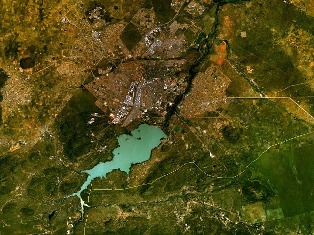 File:Gaborone 25.92305E 24.68895S.jpg