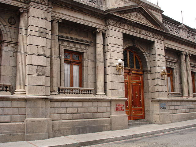 File:El Congreso de la República.JPG