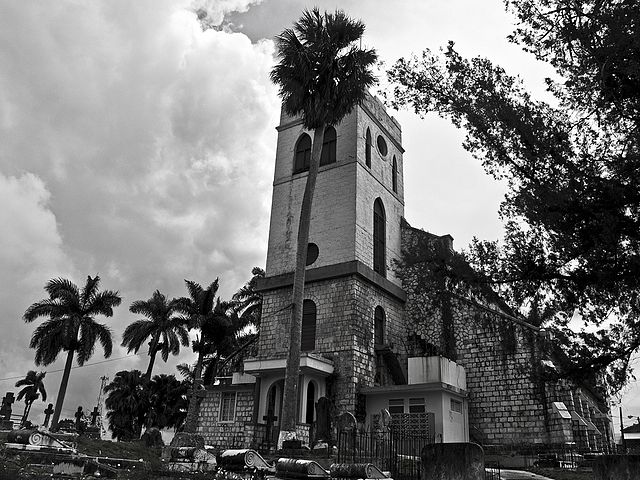 File:Mandeville Church by AAlexander.jpg