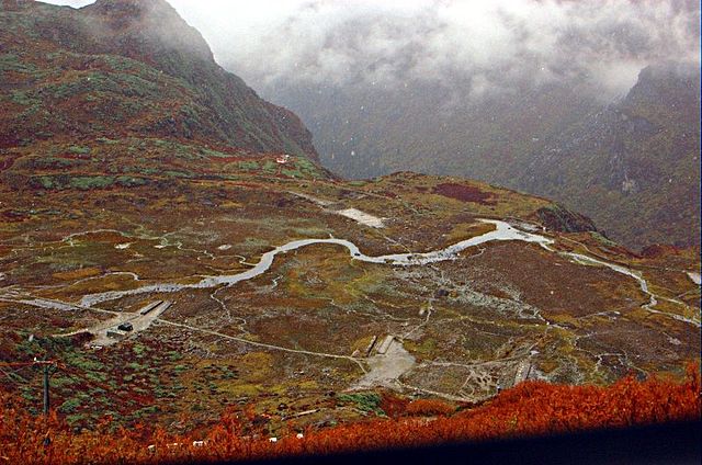 File:Nathu La.jpg