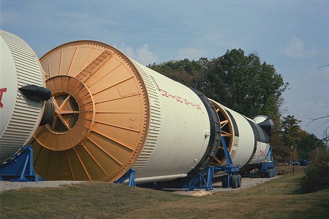File:Saturn V On Display.jpg