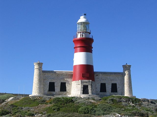 File:AgulhasLighthouse.jpg
